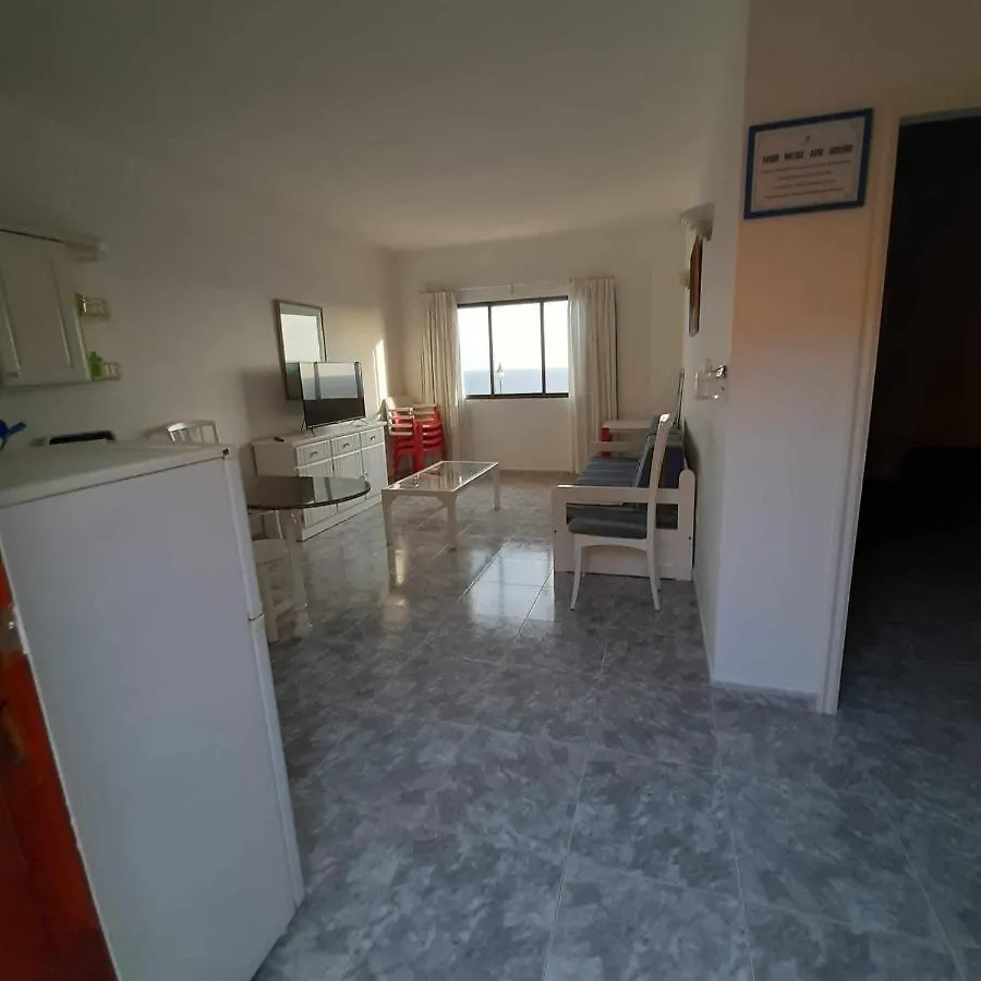 Vv 120 En Primera Linea De Mar Apartment La Restinga Spain